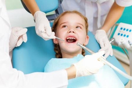 Ребенок у стоматолога: как справиться со страхом