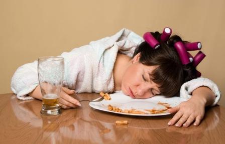 Слабость после еды: основные причины