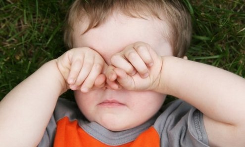 Причины и симптомы аллергического конъюнктивита у ребенка