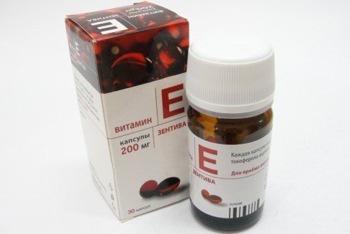 Использование витамина Е в капсулах и жидком виде
