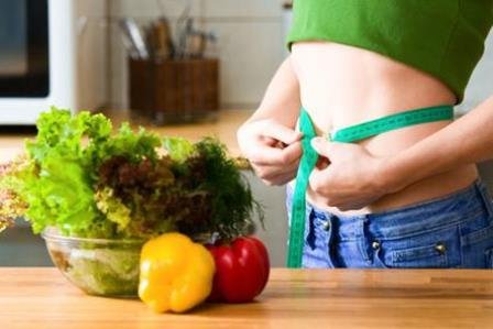 Несколько слов о пользе овощных диетических салатов для похудения