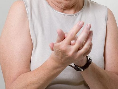 Необычные симптомы при ревматоидном артрите