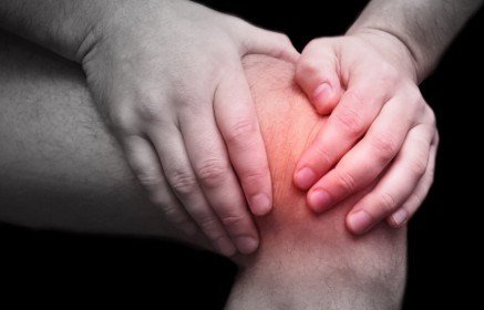 Грыжа коленного сустава — симптомы, лечение, возможные осложнения