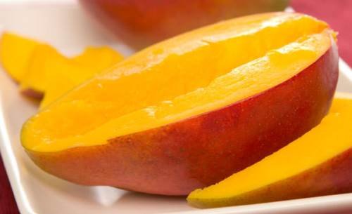 Полезные свойства и вред манго для организма человека