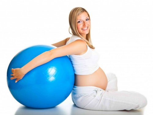 Упражнения для беременных: 1 триместр, 2 триместр, 3 триместр