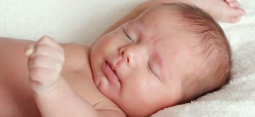 Кефалогематома у новорождённого — причины и последствия