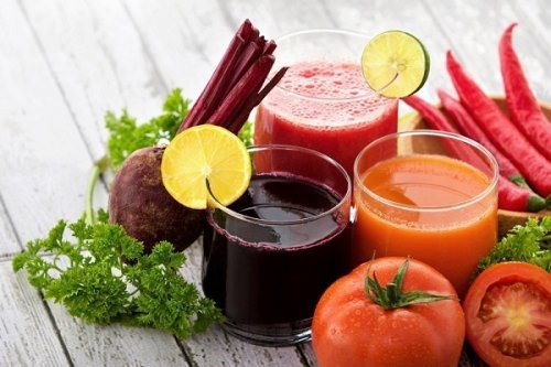 Самый полезный сок: фруктовый или овощной?