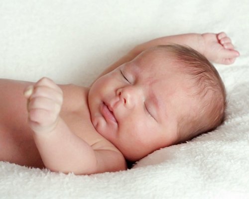 Какие бывают рефлексы у новорожденных?