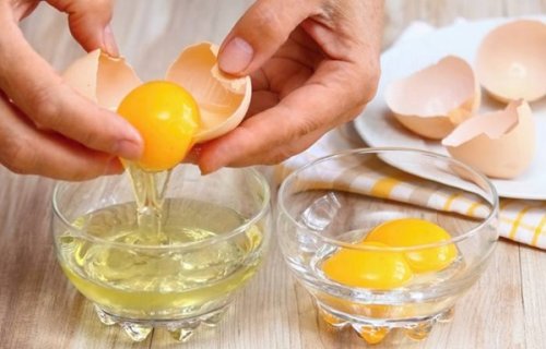 Самостоятельное восстановление волос масками из яйца и меда